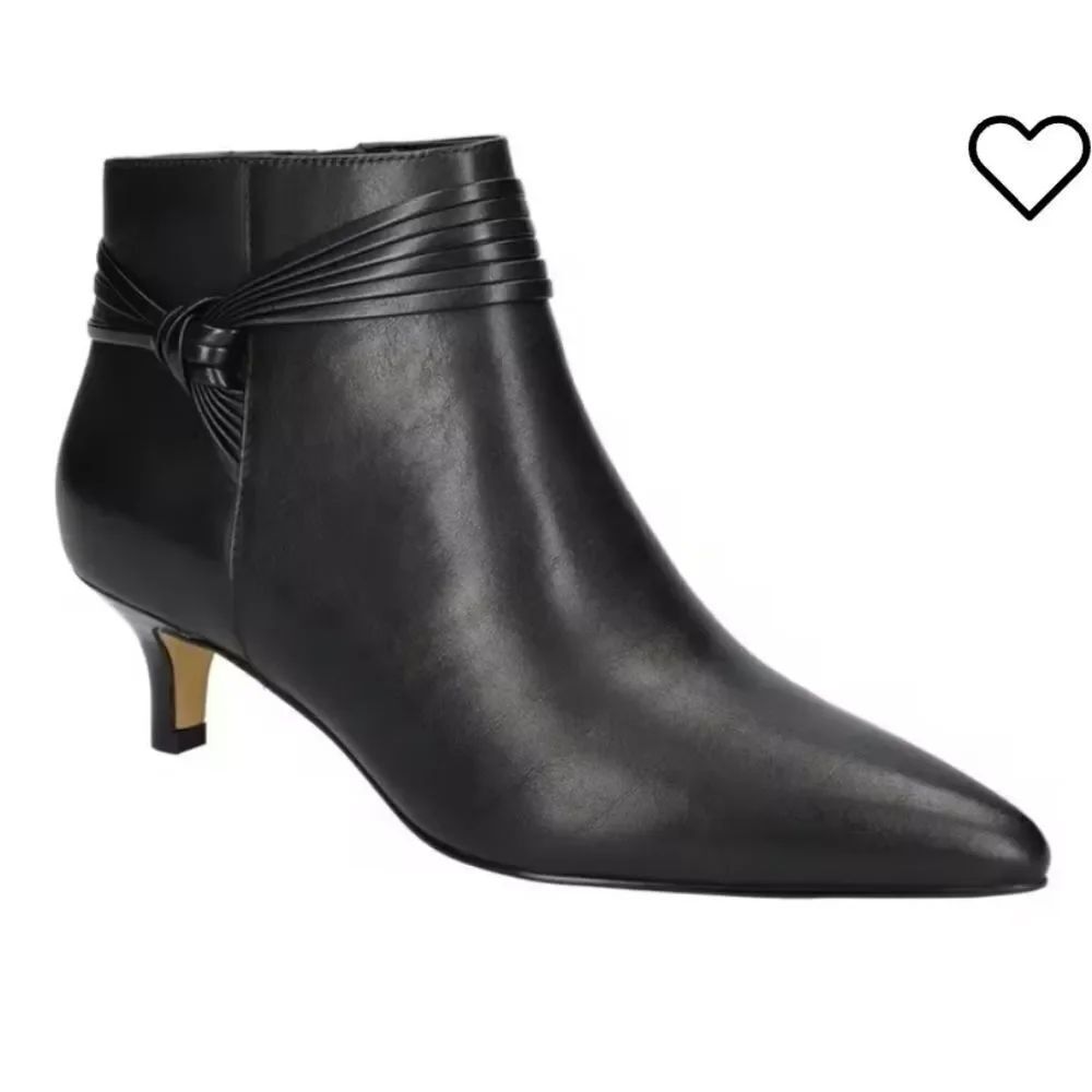 BELLA VITA  WOMENS JANI KITTEN HEEL BOOTIES